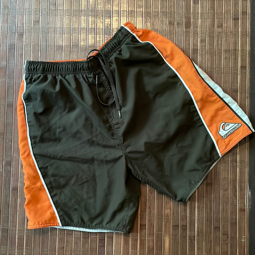Men’s Quicksilver Bathing Suit. Size M. Orange Brown White. Fully Linec